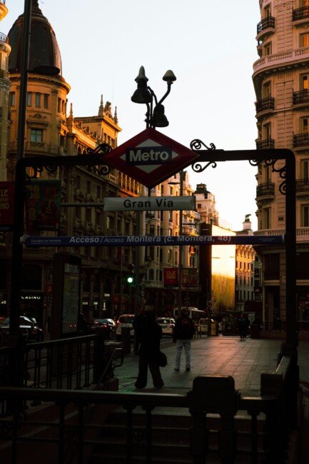 como-recoger-paquetes-en-el-metro-de-madrid
