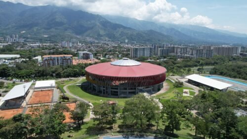 obras-en-el-polideportivo-ciudad-de-columbia